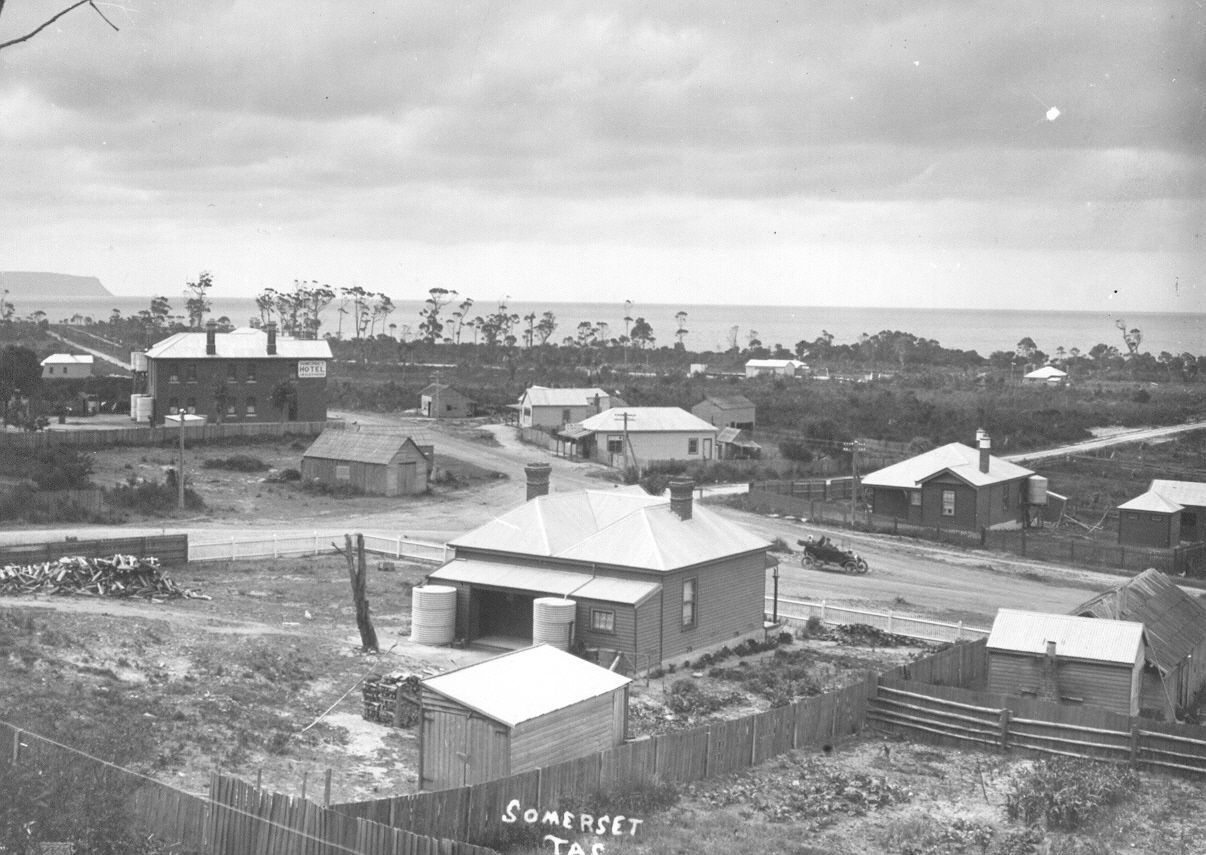 Wragg st & hotel 1915